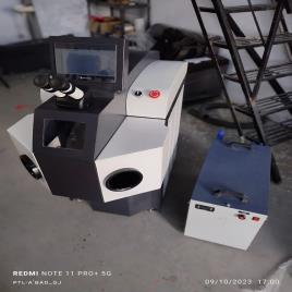 Automatic Jewellery Laser Welder Machine, 200W