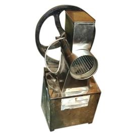 Single Phase Electric Ladoo Crushing Machine