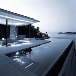 Indoor/Outdoor Endless Swimming Pool