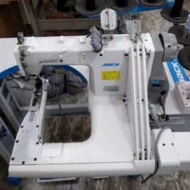 Feed Off Arm Sewing Machines