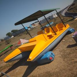 FRP 4 Seater Paddle Boat