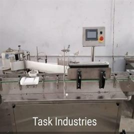Flat Bottle Front/Back Sticker Labeling Machine