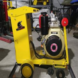 Floor Saw Machine