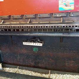 Fome Industrial Punching Machine