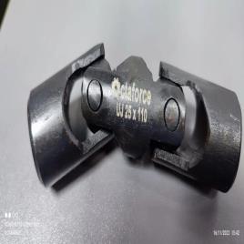 Forged Steel Blackodised Universal Joint, Boxed