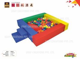 FRP Square Ball Pool