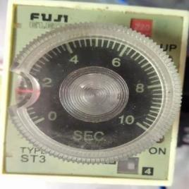 Fuji Electric ST3P Relay Timer