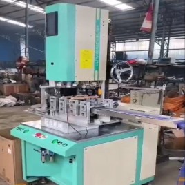 Automatic Stainless Steel Scrubber Machine