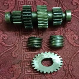 Custom Gear Cutting Service