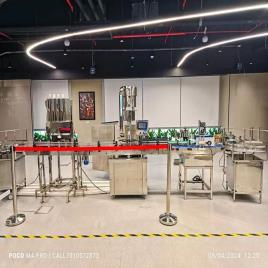 Liquid Glass Bottle Filling Machine