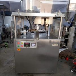 GMP Pharma Tablet Press