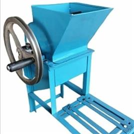 Manual Groundnut Shelling Machine