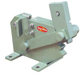 Hand Operated Shearing Machine