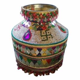 Handicraft Painted Matka Vase