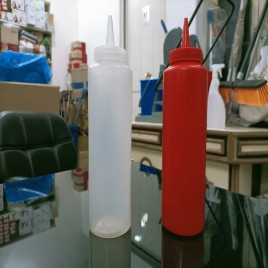 HDPE Screw Cap Plastic Squeeze Bottles, Sauce Storage, 1 Litre