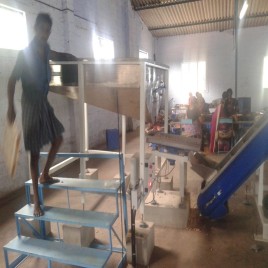 Material Hopper Feeder