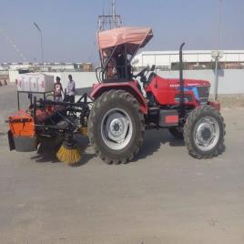 Tractor-Mounted Hydraulic Sweeper