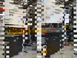 Semi-Automatic NC/CNC Hydraulic Press Brake Machine