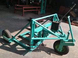 Green Hydraulic Pallet Truck