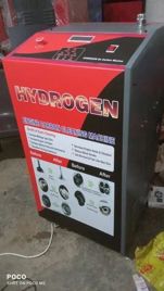 Hydrogen Engine Carbon Cleaning Device
