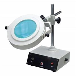 Illuminated Magnifying Device