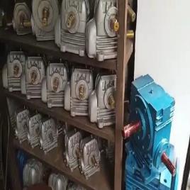 Industrial Worm Gearbox, Cast Iron