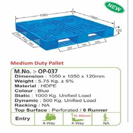 Medium Duty 4-Way Industrial Plastic Pallet, 1000kg Capacity