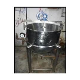 Jacketed Liquid Mixture Tank