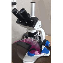 Kapur Trinocular Observation Microscope