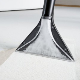 Carpet Cleaning Machine