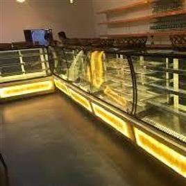 L-Shaped Counter Display