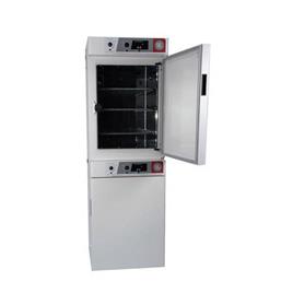 Laboratory Dual Temperature Chamber