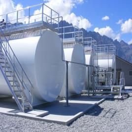 Liquefied Gas Storage Container