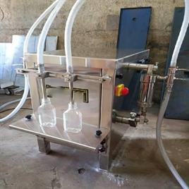 Volumetric Liquid Filling Machine