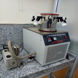 Lyophilizer Machine