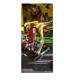 Manual Chest Press Equipment