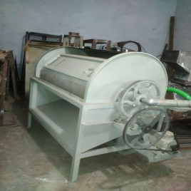 Manual Damru Dryer Machine, 70-80 kg/Hr Capacity