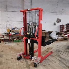 Manual Fork Stacker
