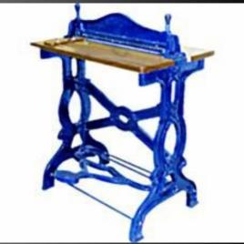 Manual Paper Perforating Machine