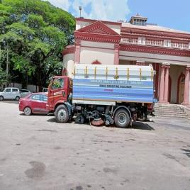 Manual Sweeping Device