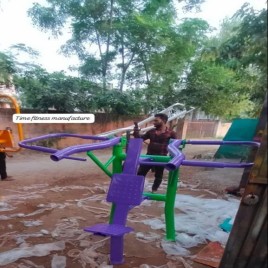 Manual Weight Assisted Shoulder Press