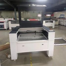 Co2 Laser Cutting Machine