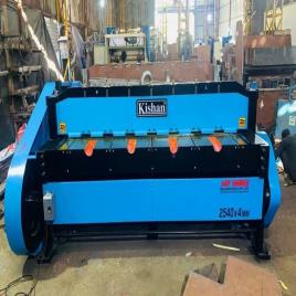 Steel Shearing Machine