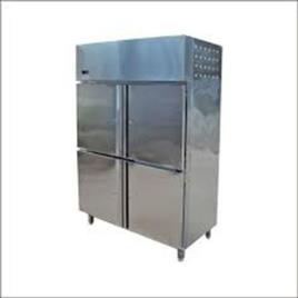 Medium Vertical Deep Freezer, 1200 L