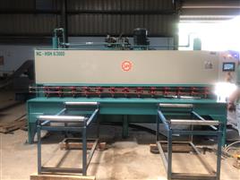 Metal Plate Cutting Device