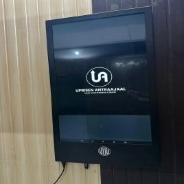 Metal Rectangle Wall Mount Digital Signage 55-Inch