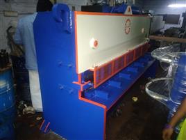 Conversional Hydraulic Plate Shearing Machine