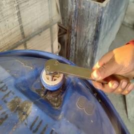 Steel Drum Wrench 1/4 Inch Drive