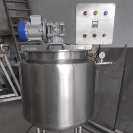 Jacketed Mixing Tank