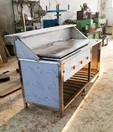 Modern Hotel Dosa Counter